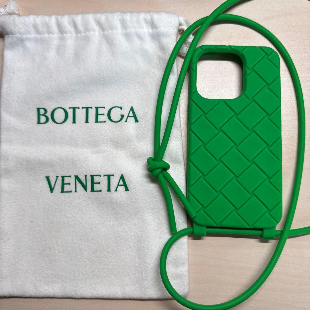 iPhone14pro シリコン　ケース　カバー ボッテガヴェネタ