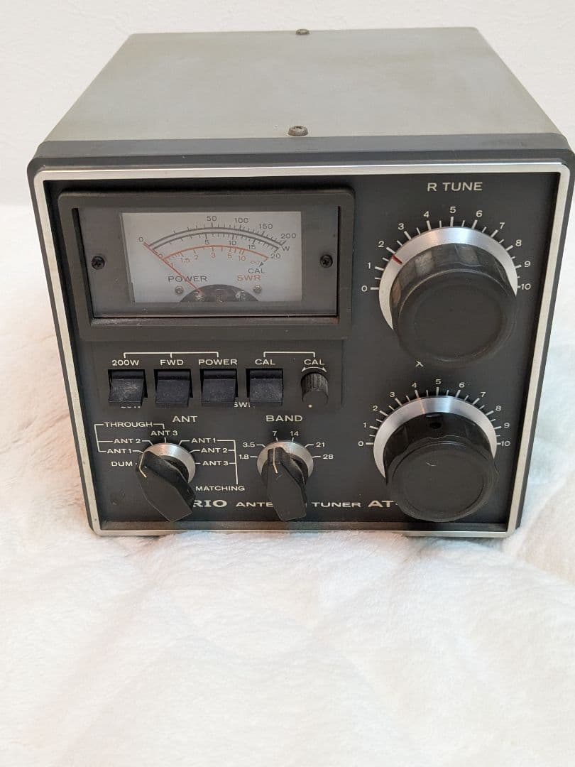 TRIO AT-200 アンテナチューナー