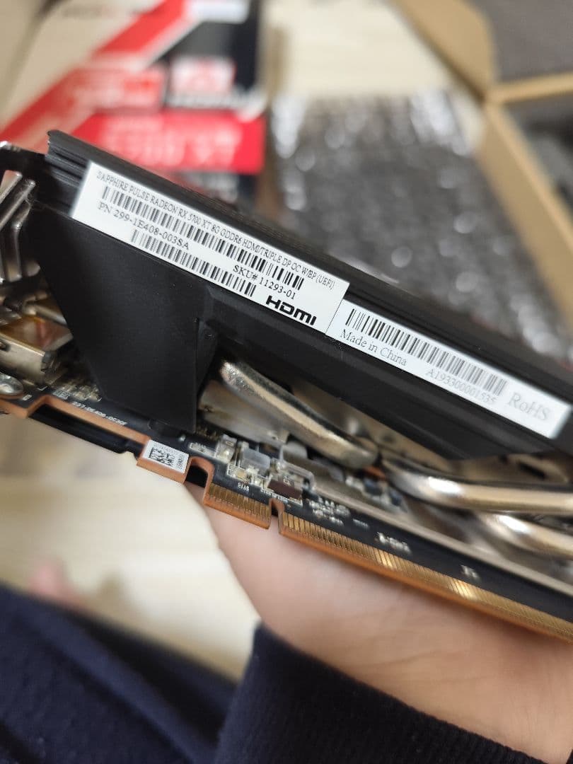 グラフィックボード・グラボ・ビデオカード Sapphire PULSE SE Radeon RX 5700 XT