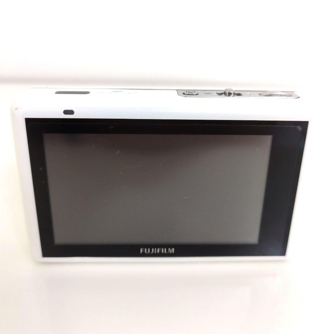 FUJIFILM FINEPIX Z300 ホワイト　デジタルカメラ充電器つき