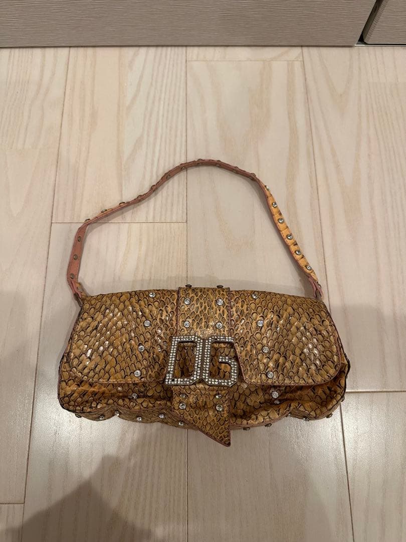 DOLCE&GABBANA パイソンレザーハンドバッグ