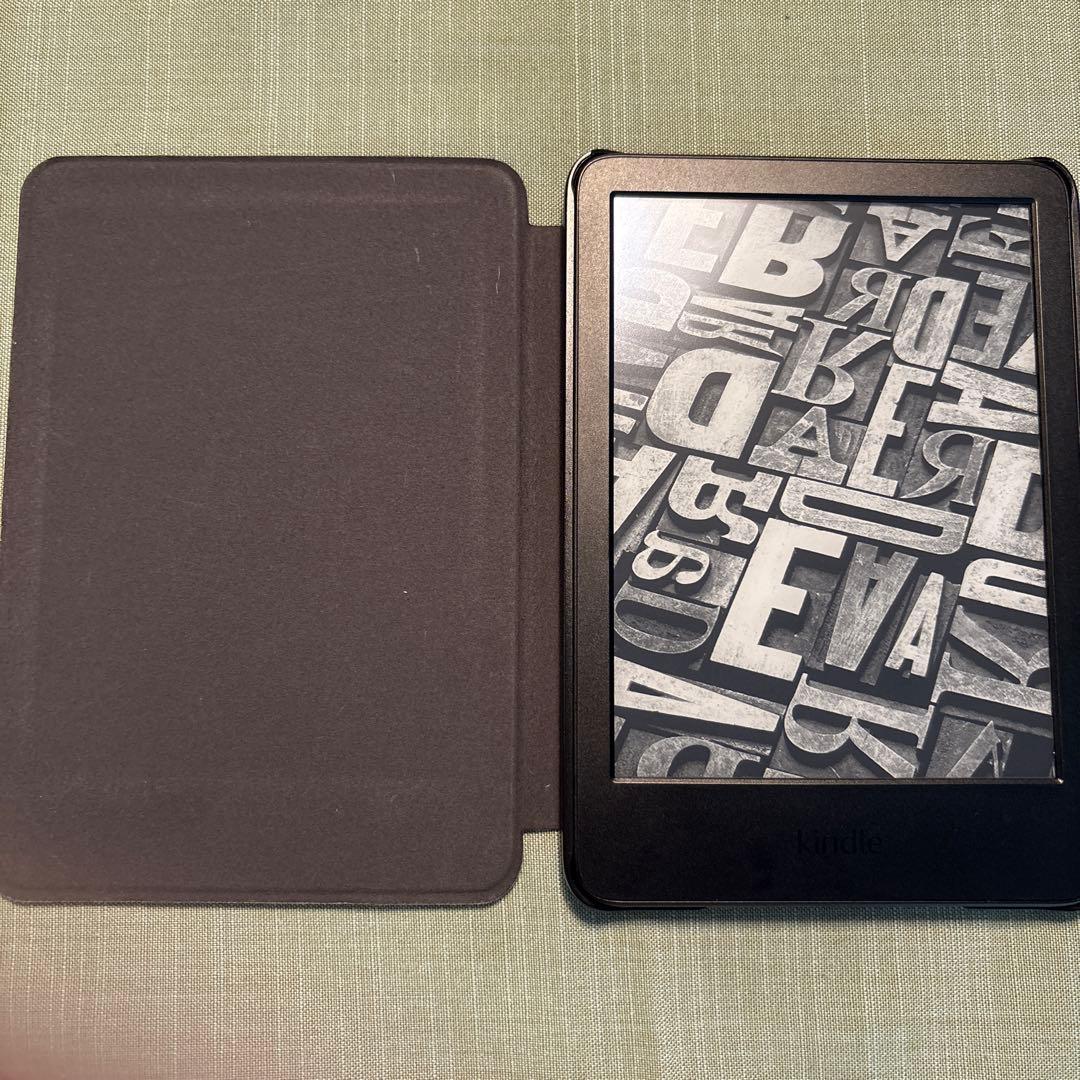 【広告なし・純正カバー付き】Kindle (16GB) 電子書籍リーダー
