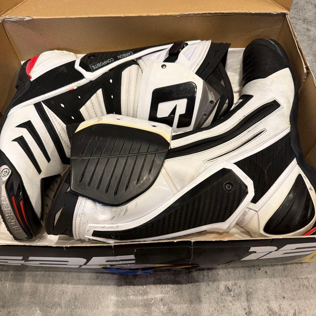 ガエルネ gp1 White