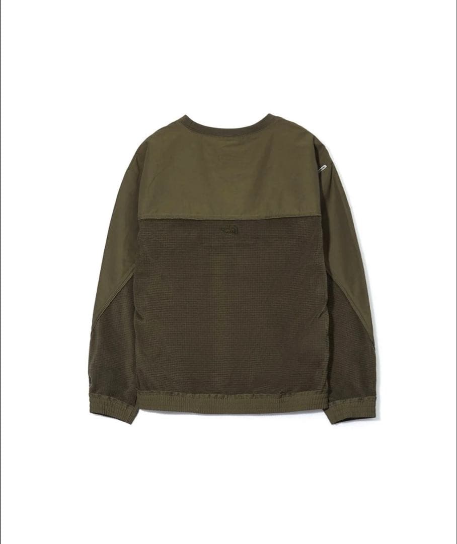 は*と様 INVINCIBLE x THE NORTH FACE CREWNEC