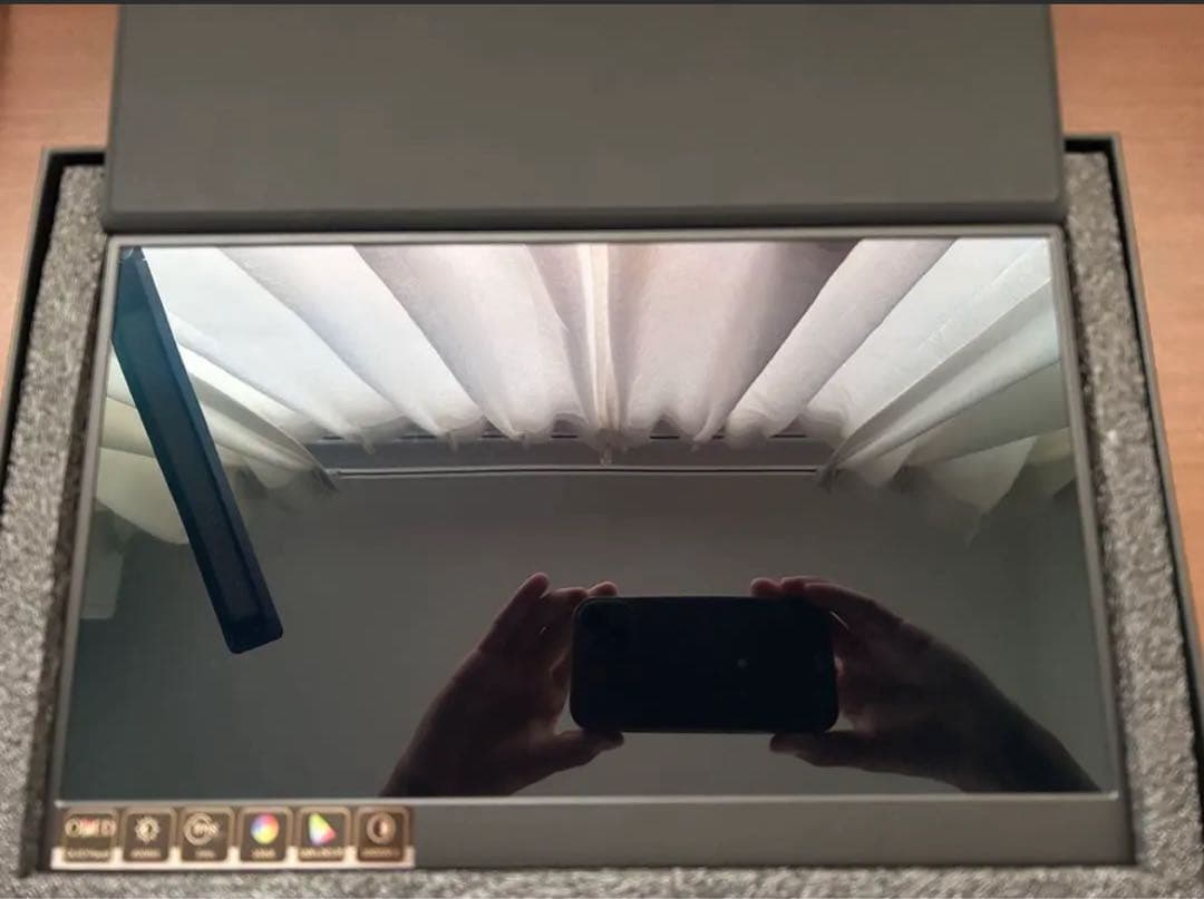 Y*a様 Intehill モバイルモニター 有機EL