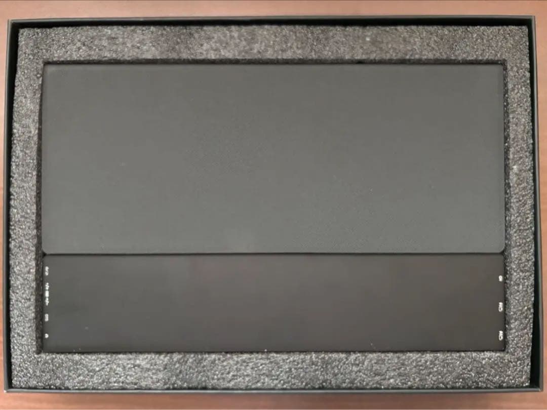 Y*a様 Intehill モバイルモニター 有機EL