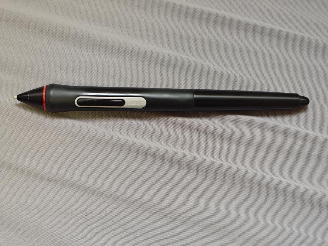 Wacom Cintiq Pro 13 DTH-1320　ワコム　液タブ