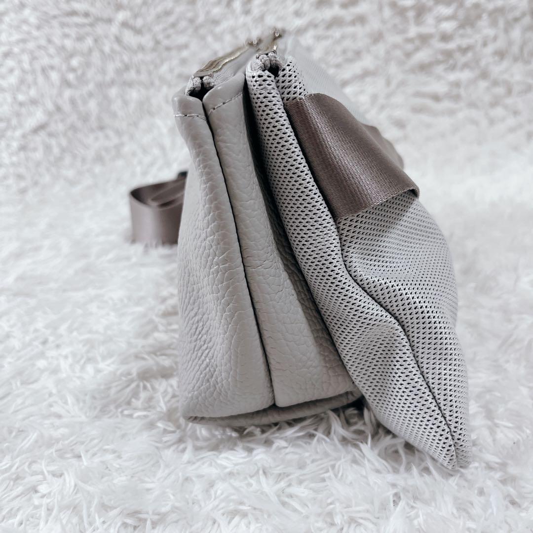 極美品✨chi.wata ボディバッグ　ウエストバッグ　ショルダー　グレー