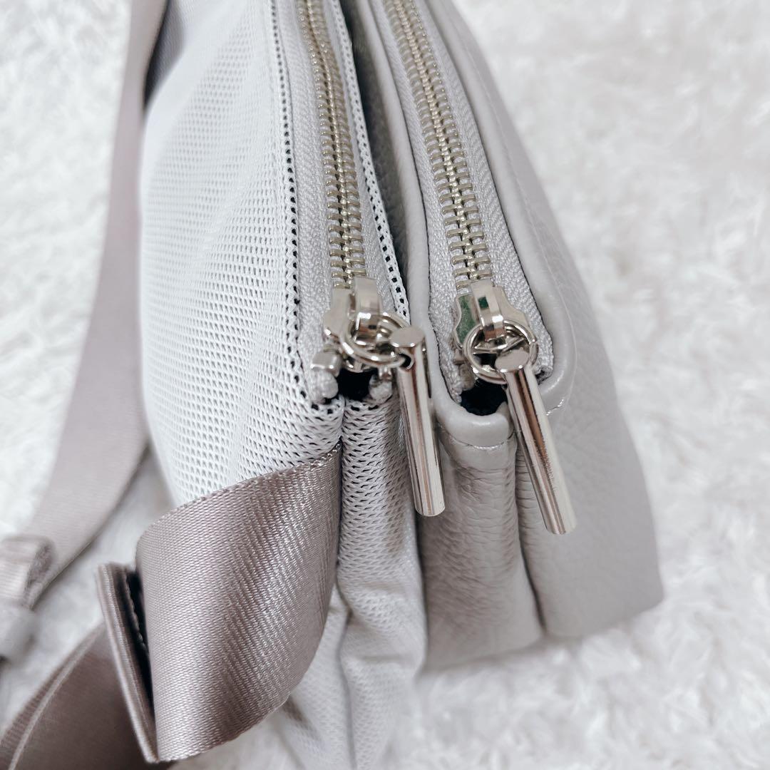 極美品✨chi.wata ボディバッグ　ウエストバッグ　ショルダー　グレー