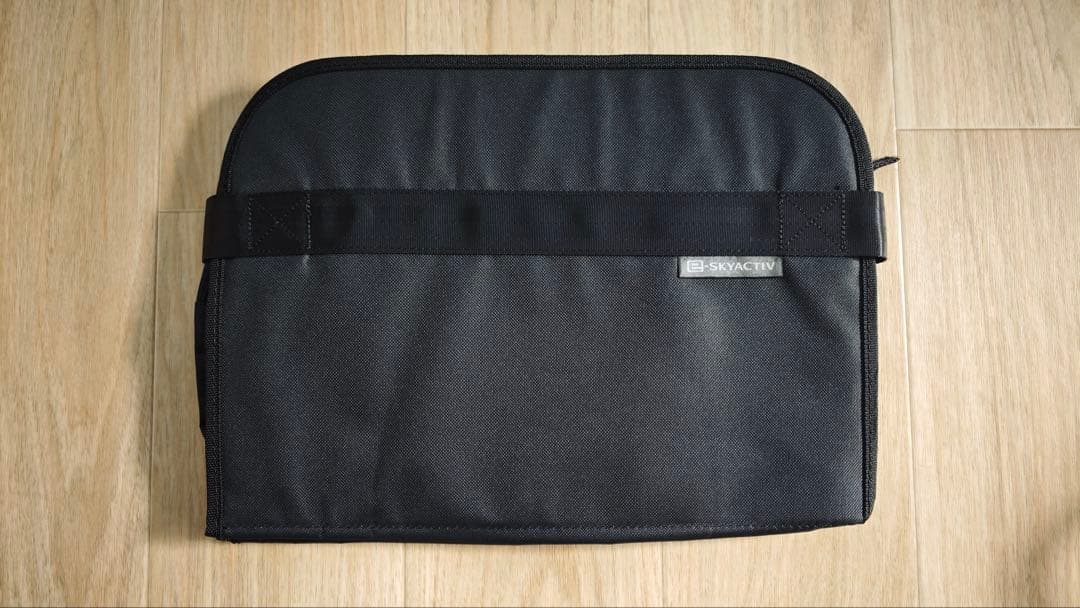 【値下中！】マツダ純正EV・PHEV 充電ケーブル【おまけ付】