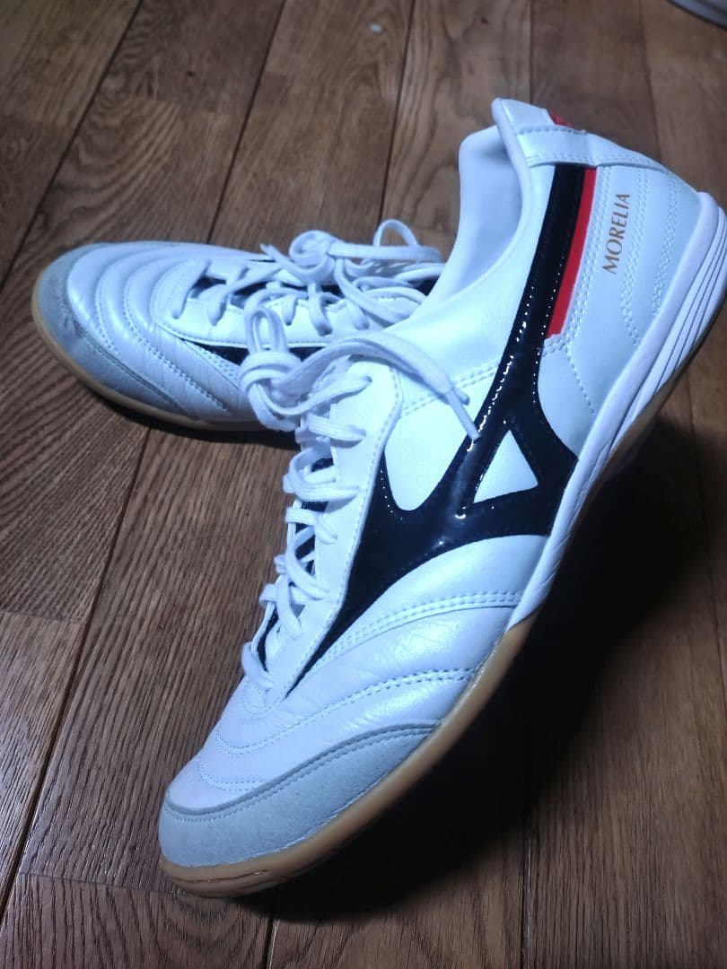MIZUNO MORELIA フットサルシューズ