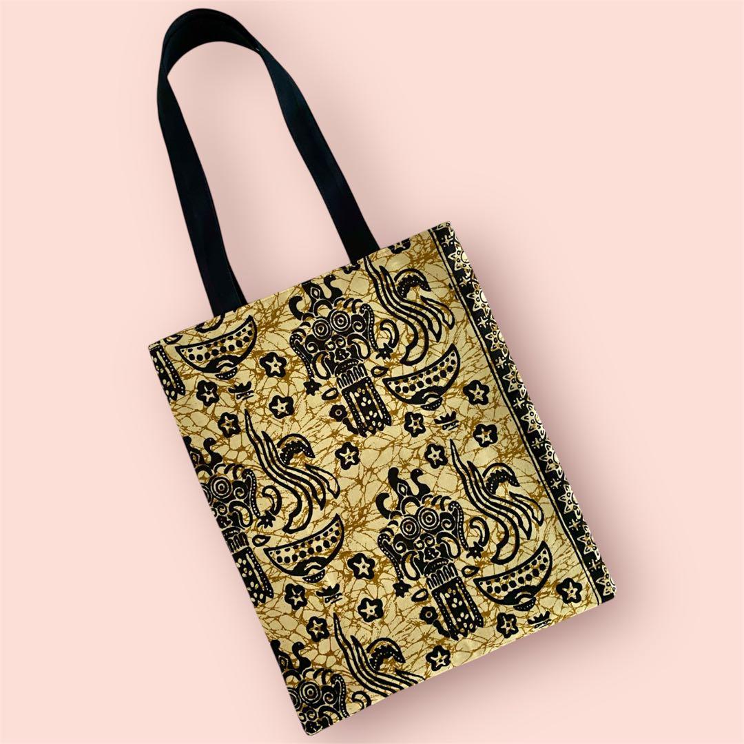 インドネシアバティック　肩掛け　A4バッグ ハンドメイド