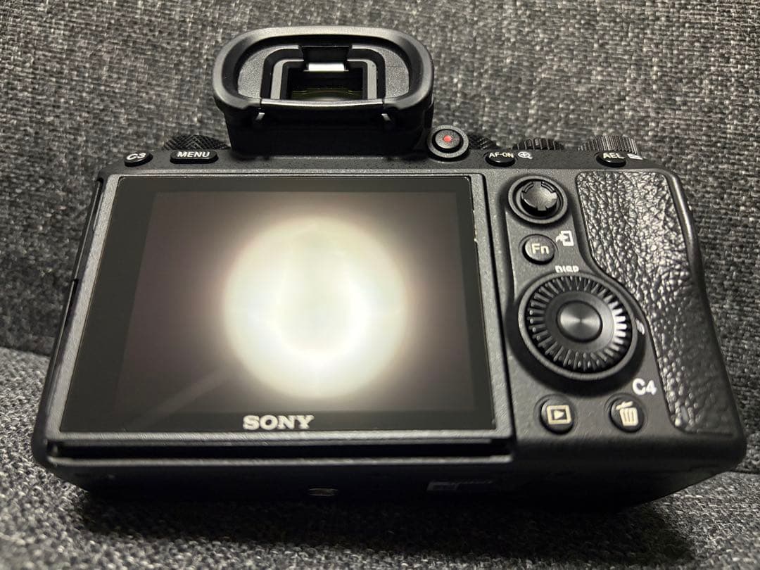 ソニー Sony α9（ILCE-9) ミラーレスカメラ SDカード付き
