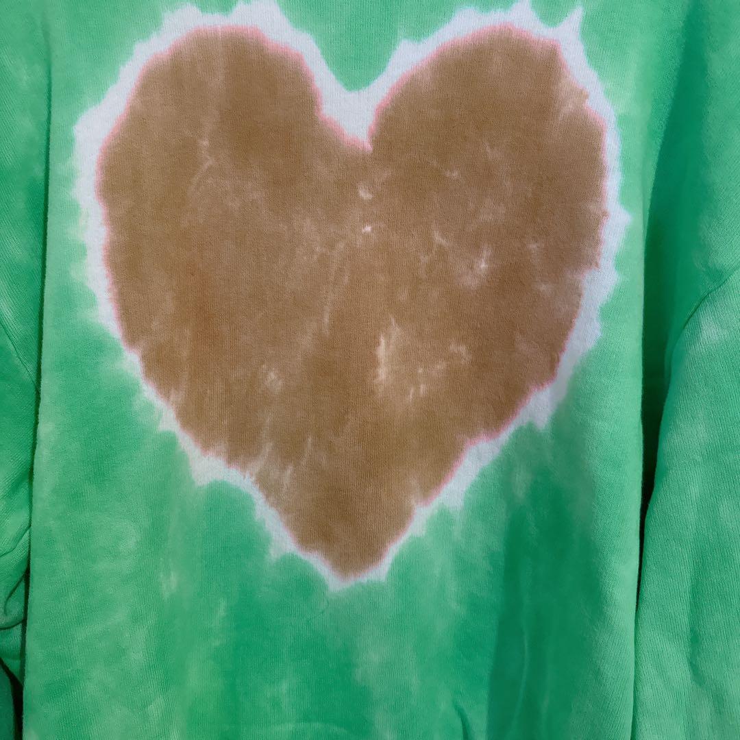 AcneStudios ハート柄スウェット