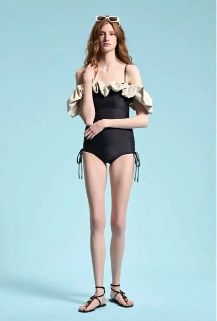 【The Toe】ザトゥー　オフショルダー フリル スイムウェア