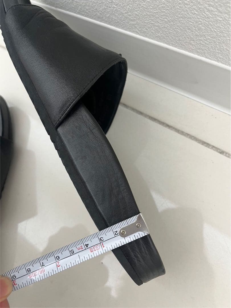 YSL ブラックレザー サンダル 41