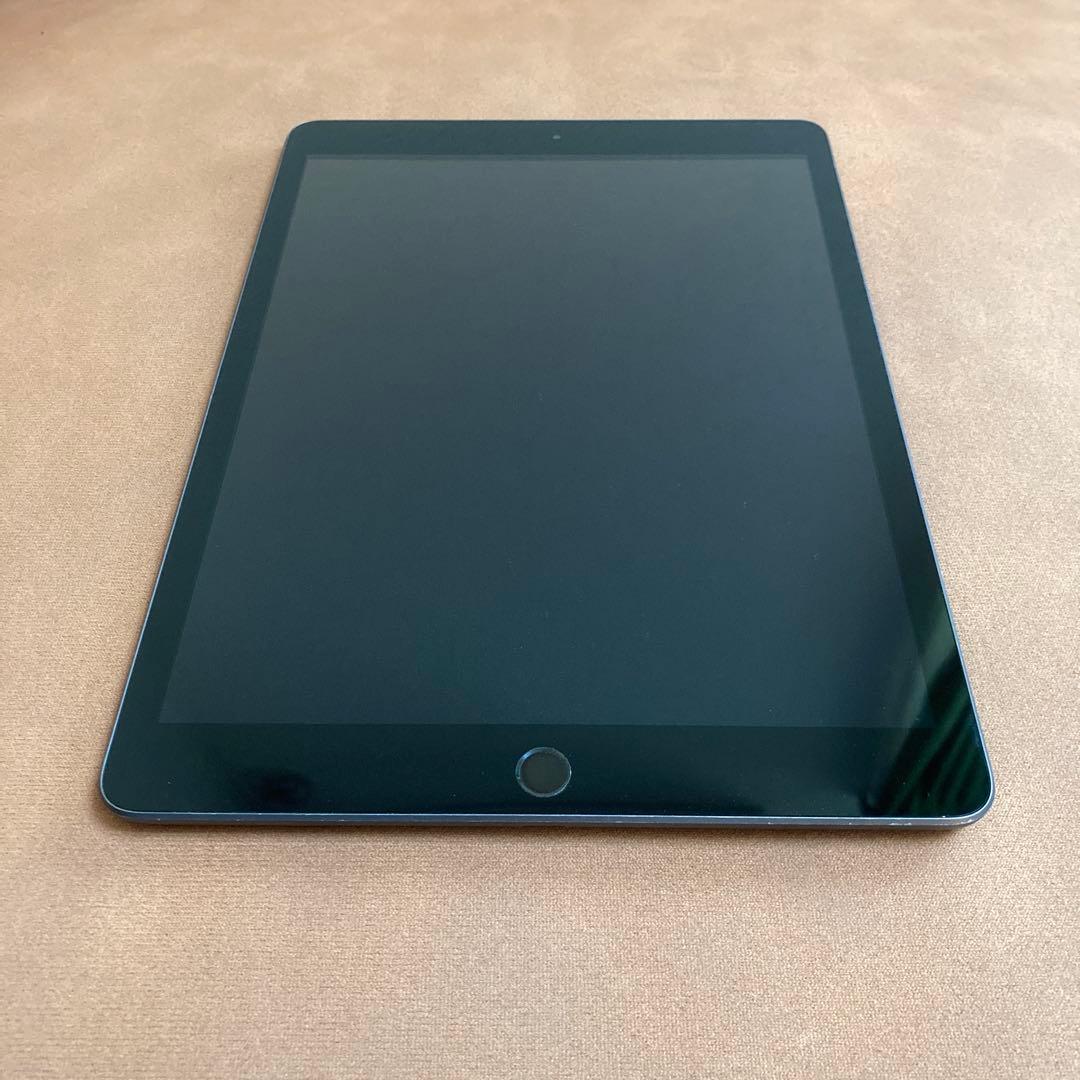 3473【早い者勝ち】iPad7 第7世代 32GB WIFIモデル☆