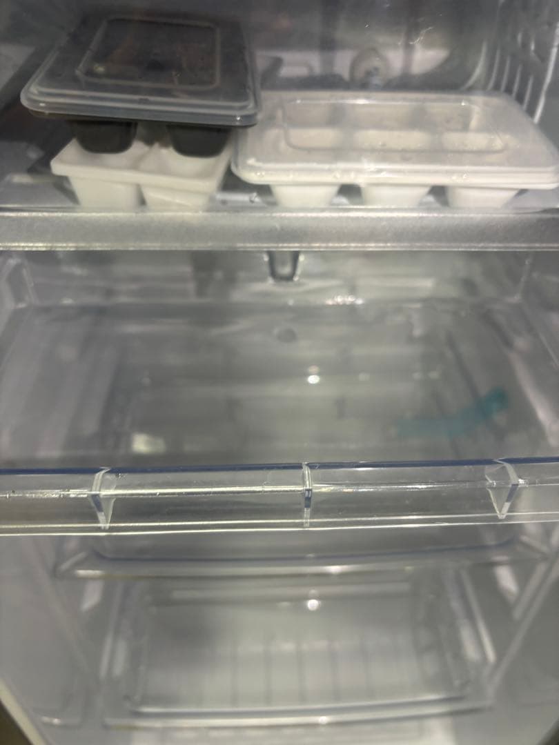 AQR-8K(S)2022年製　冷蔵庫女性オーナー