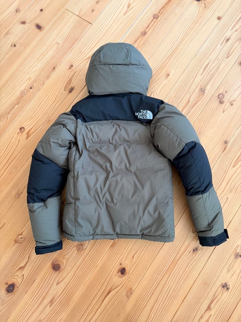 ザノースフェイス バルトロライトジャケット　　正規品 防寒 収納袋付
