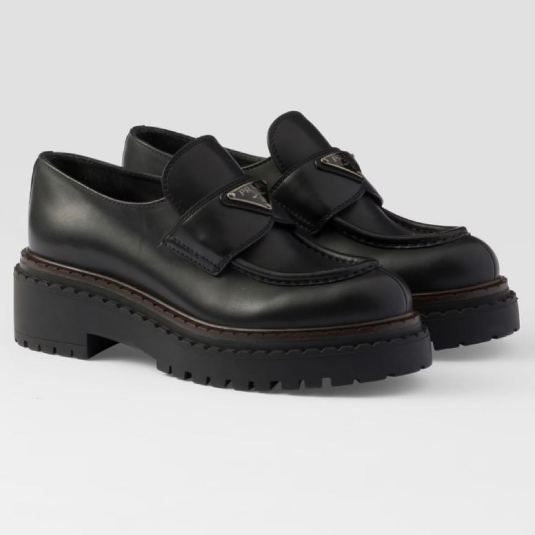 【美品】プラダ レザーローファー