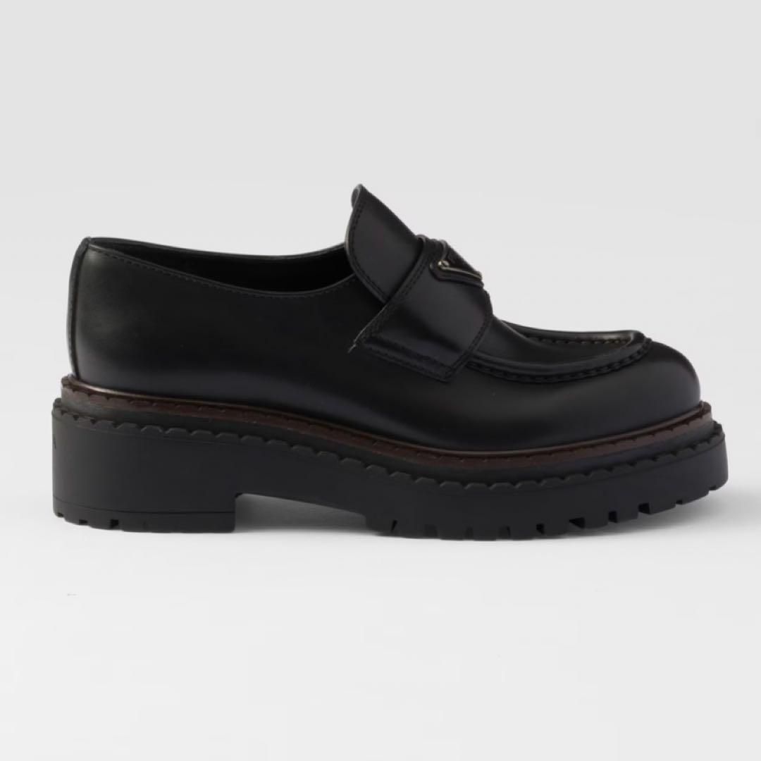 【美品】プラダ レザーローファー