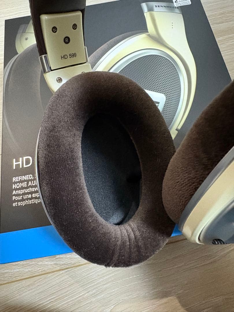Sennheiser HD 599 ヘッドホン
