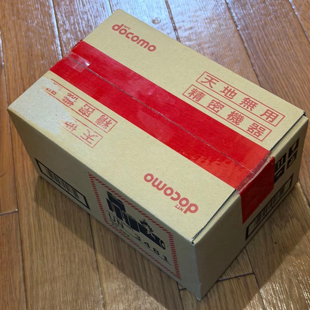 新品 らくらくホン F-41F ネイビー