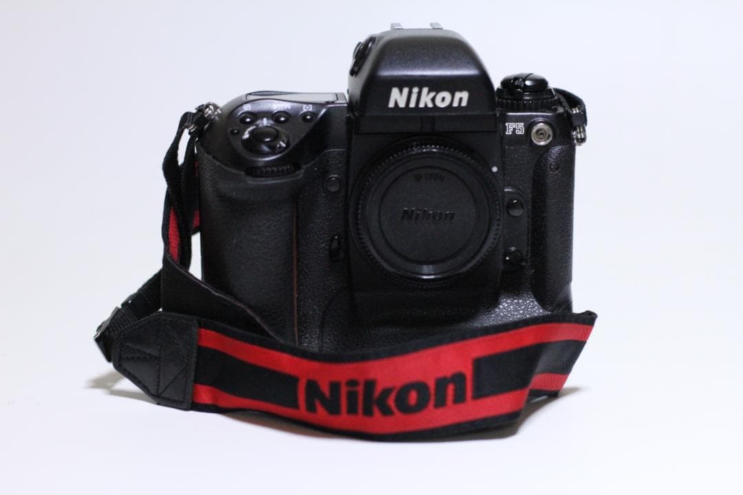 Nikon ニコンF5 本体　ジャンク