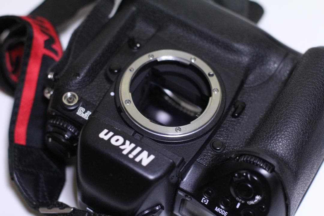 Nikon ニコンF5 本体　ジャンク