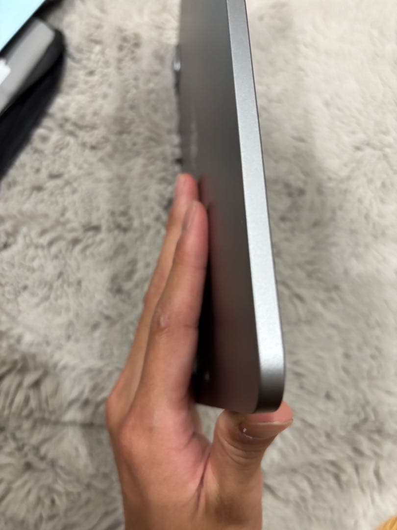 iPad pro11インチ第4世代Wi-Fiモデル128GBグレー　98%