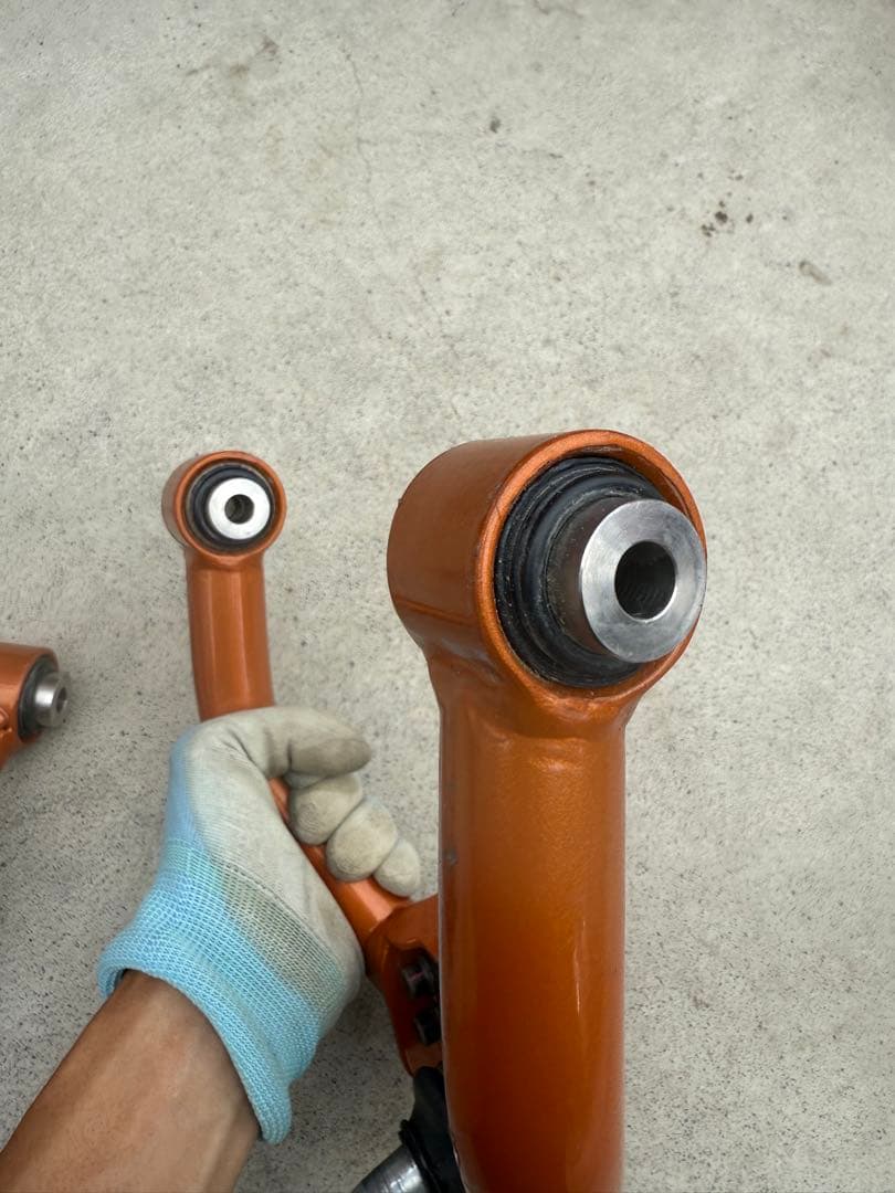 18クラウン　スキッドレーシング　アッパーアーム