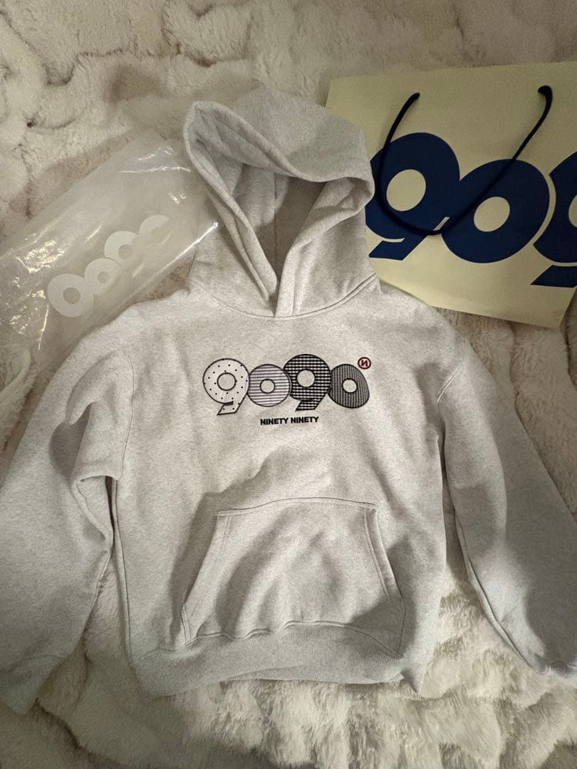 9090 フード付きスウェット グレー