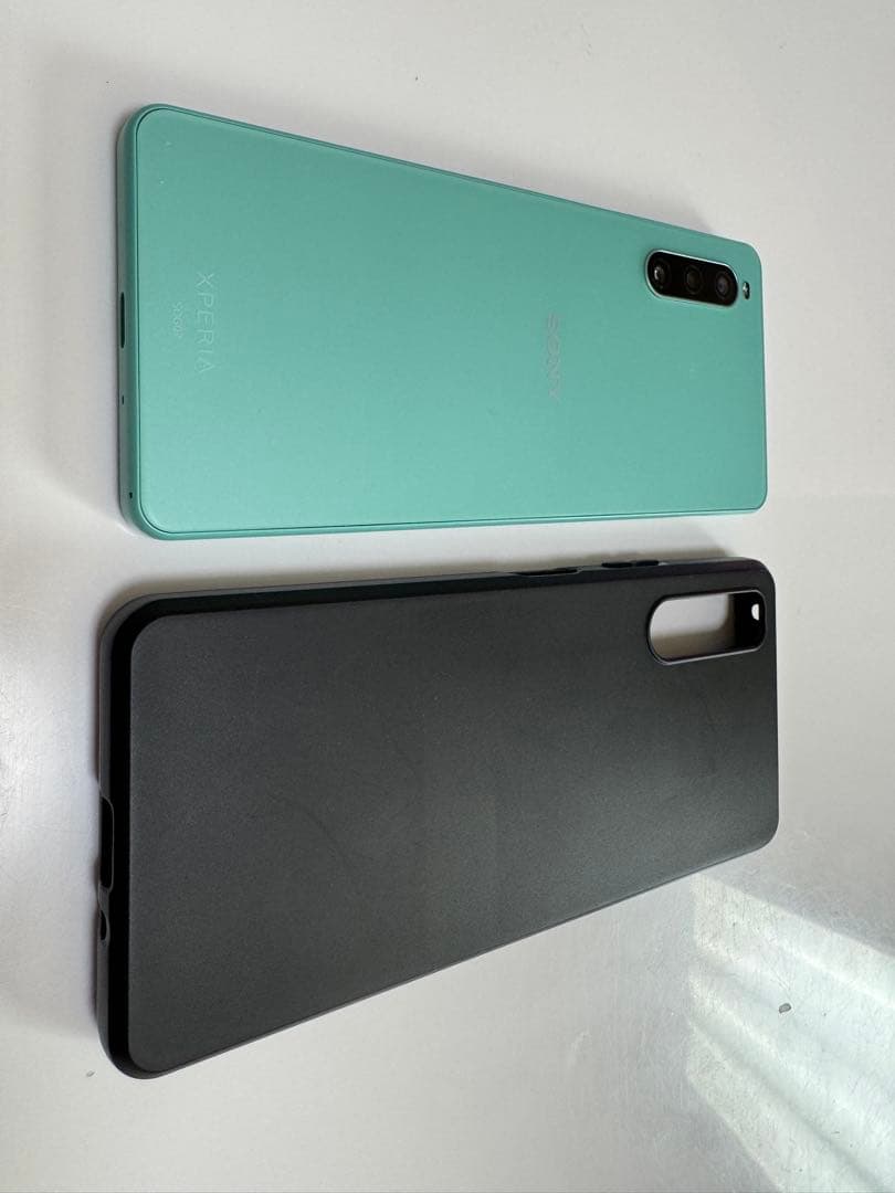 SONY Xperia SOG07 ミントグリーン ケース付き