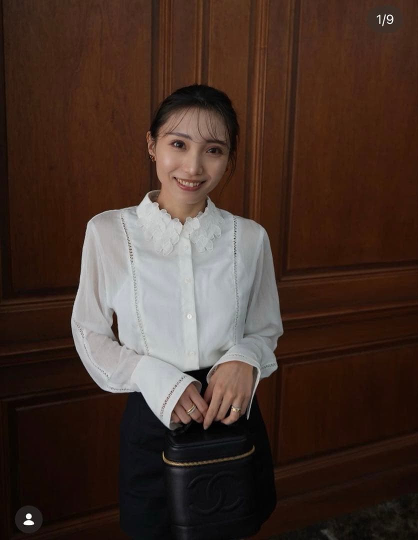 トップス laubeblanc OrchidEmbroidered CollarShirt