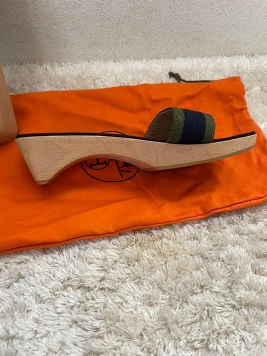 新品　HERMESのフールトゥーサンダル♪ 即日発送