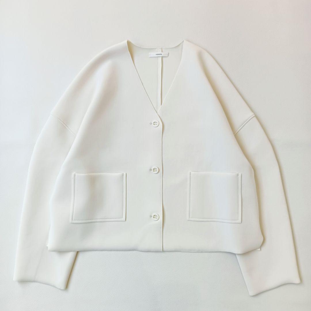 ほぼ未使用✨《ヨンファ》25年発売 クーコーVネックルーズカーディガン 洗濯可
