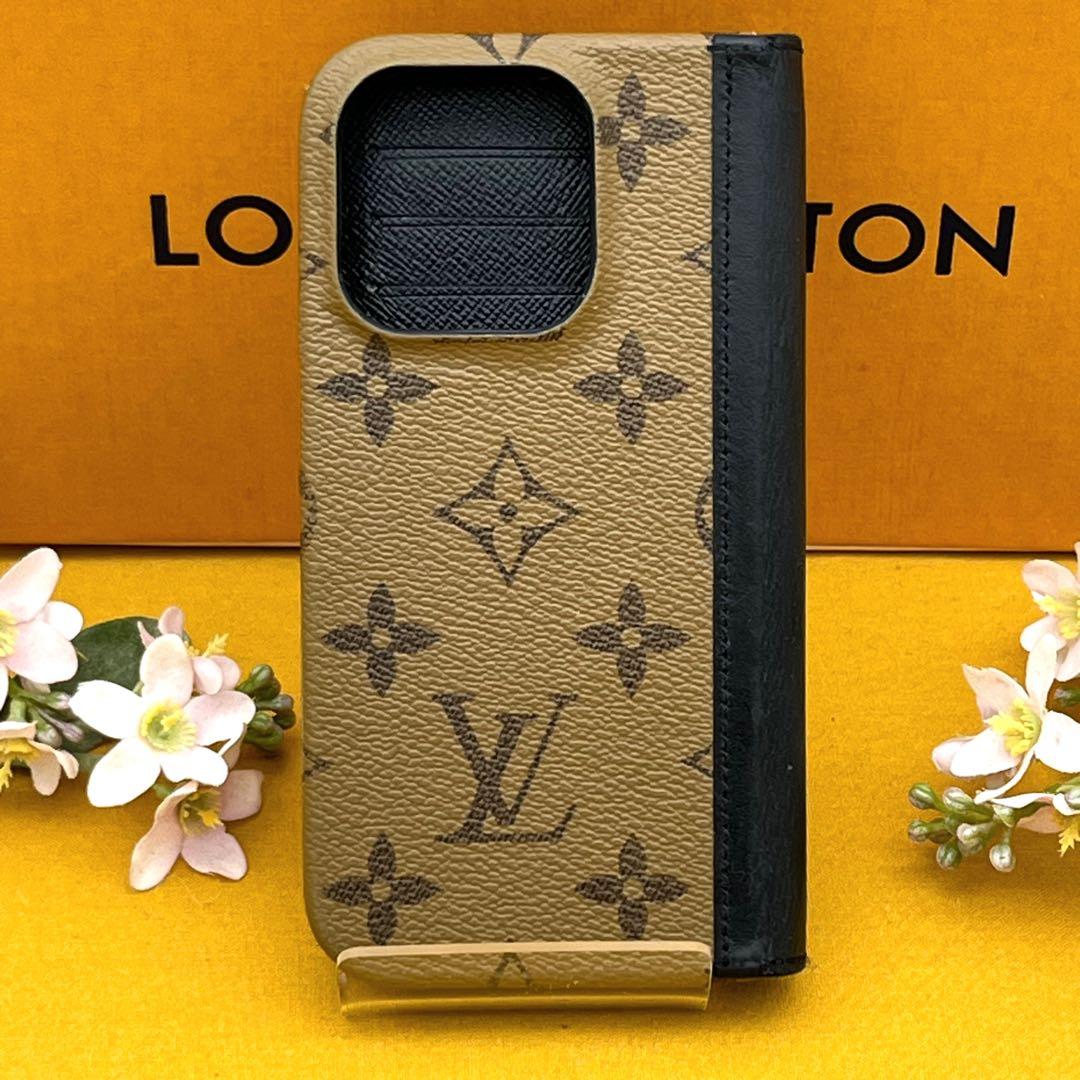 iPhone15 Pro ケース　ルイヴィトン　モノグラム　リバース　手帳型