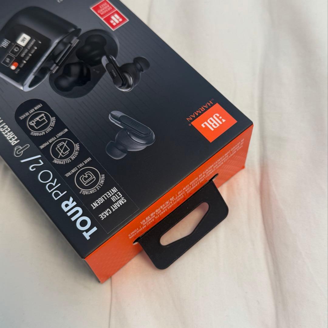 JBL TOUR PRO 2 ブラック ワイヤレスイヤホン 新品未開封品