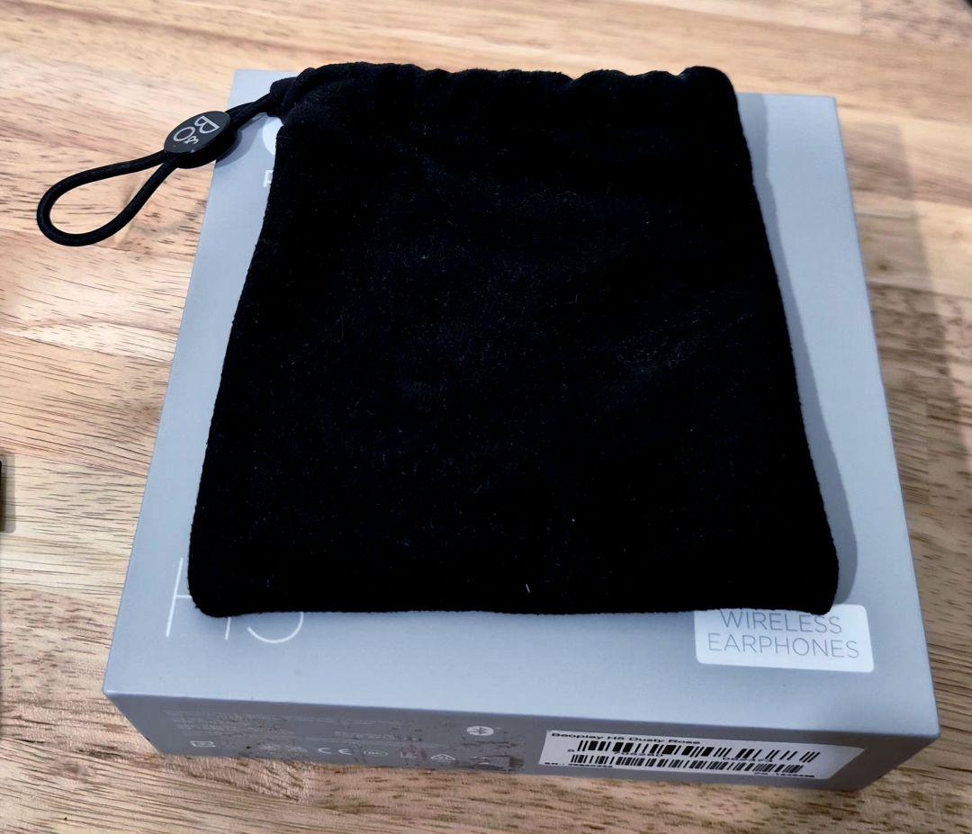 B&O BeoPlay H5 Dusty Rose ワイヤレスイヤホン