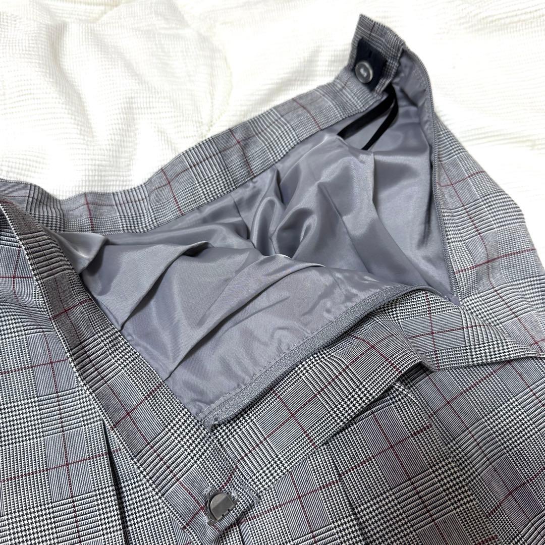 美品 ELLE en noir エルアンノワール　フォーマルスーツ　160