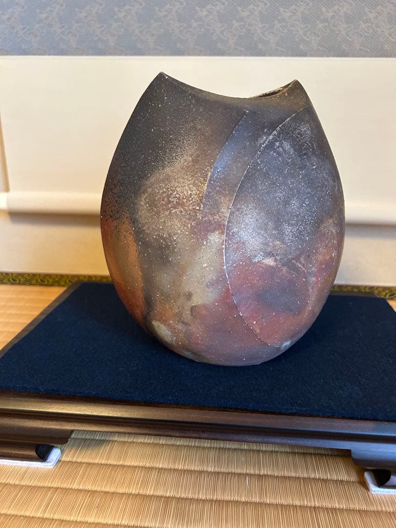 備前焼　扁壺　　伊勢崎創作