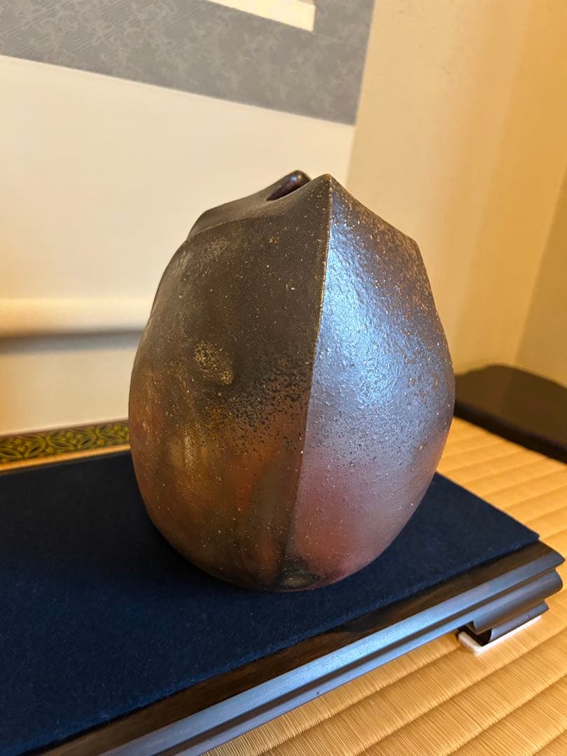 備前焼　扁壺　　伊勢崎創作