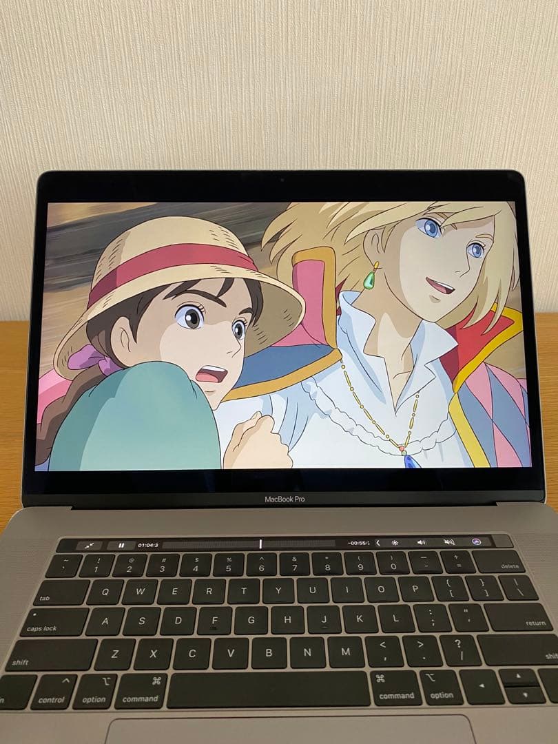 15インチMacBook Pro 2019 高性能上位モデル　MacBook本体