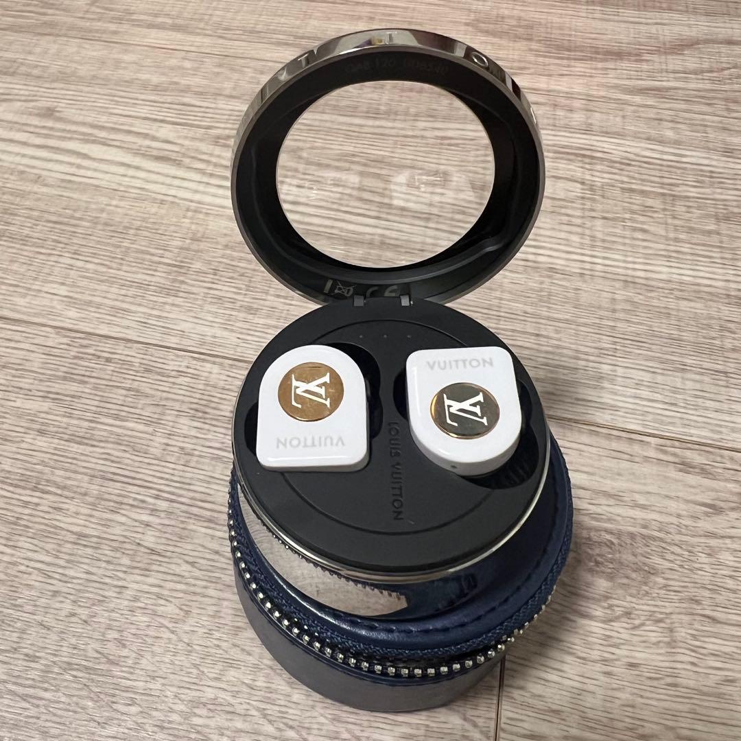 極美品 ルイヴィトン ホライゾン イヤホン ワイヤレス ホワイト QAB120