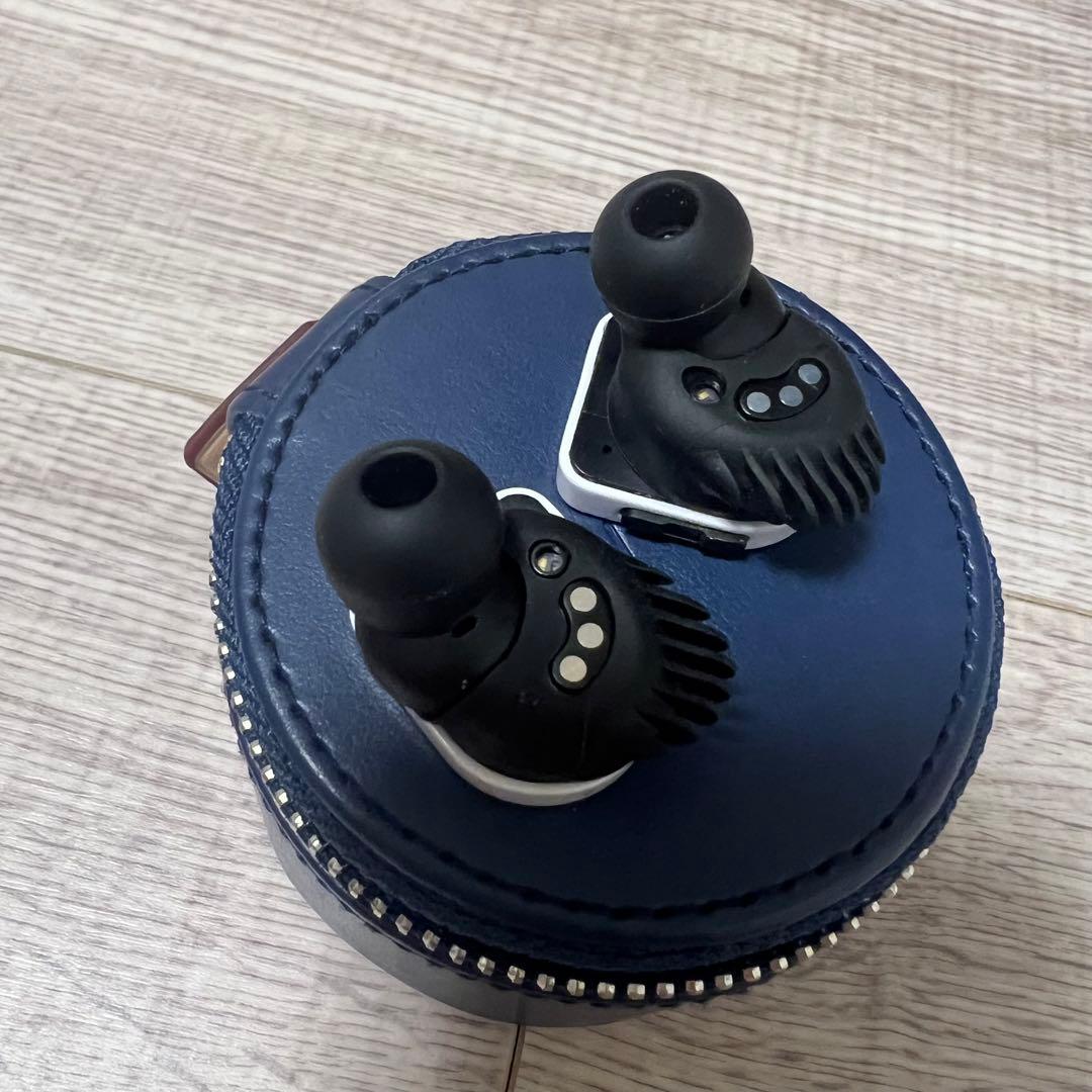 極美品 ルイヴィトン ホライゾン イヤホン ワイヤレス ホワイト QAB120