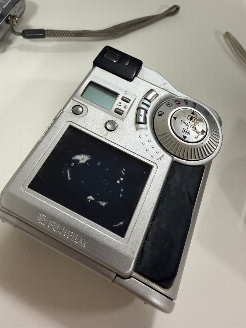 デジカメ4台セット　動作未確認ジャンク扱い