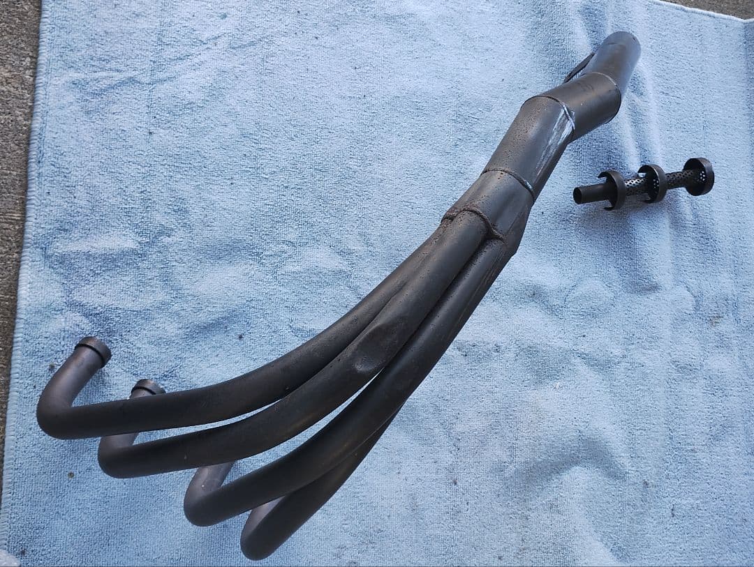 ま*み様 送料込み！【ゼファー1100】ショート管 ＆ インナーサイレンサー付き