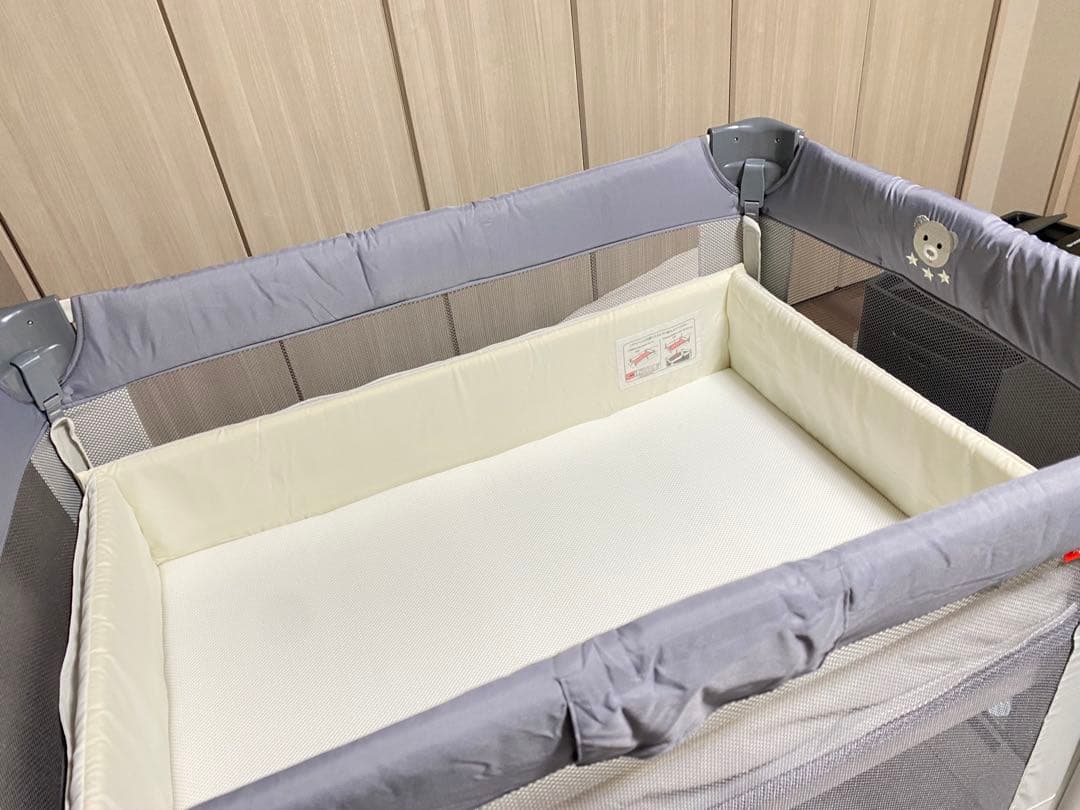 ココネルエアーAB　ベッド　グレーベア