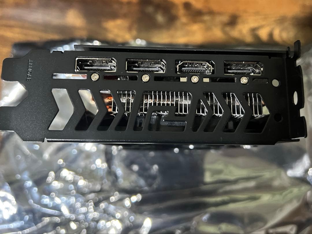 【動作確認済み】 RADEON RX 7600