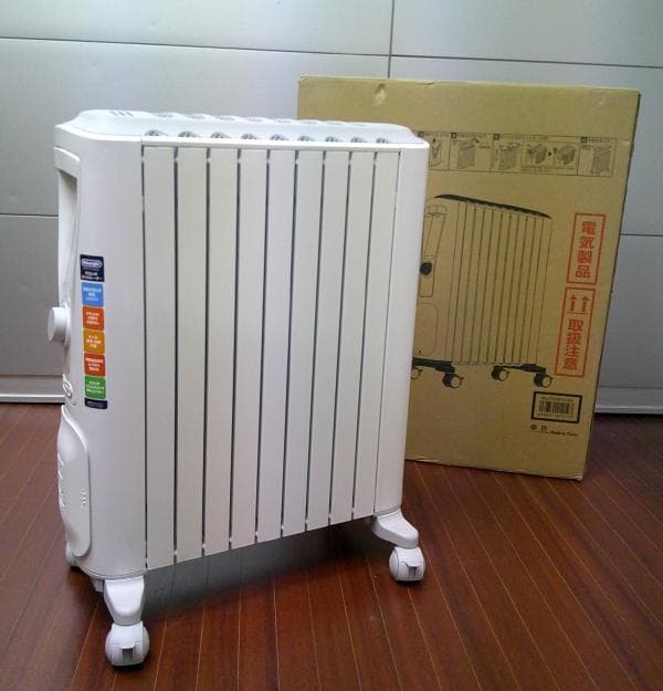 美品 箱あり デロンギ ベルカルド オイルヒーター RHJ75V0915